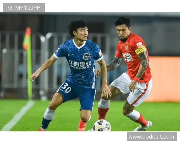 杭州足球队以59分领跑冠军赛积分榜展现强劲实力