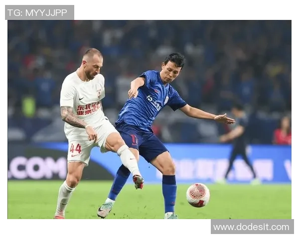 成都羽毛球队在世锦赛积分榜上以60分稳居第一名展现强劲实力